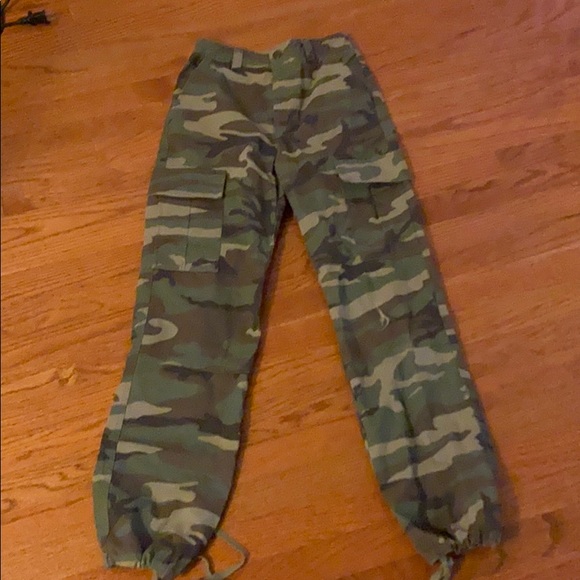 Camo Pants - Picture 1 of 4